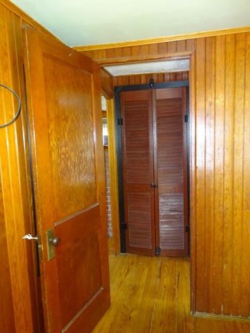 21 Vernal Street, Wareham, MA 02571