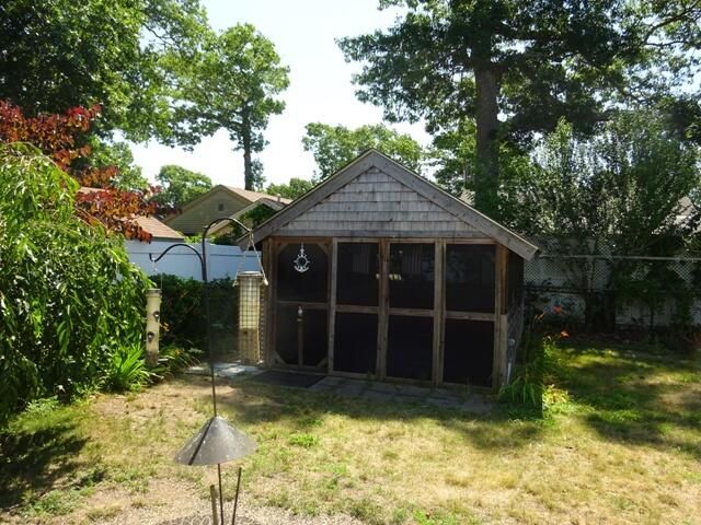 21 Vernal Street, Wareham, MA 02571