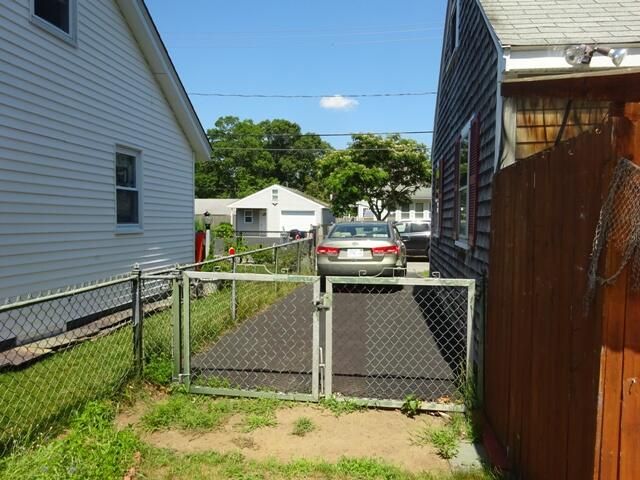 21 Vernal Street, Wareham, MA 02571