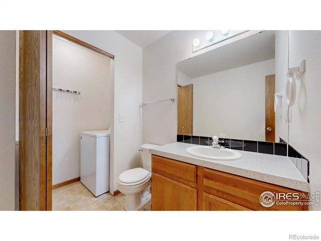 713 Apple Court, Windsor, CO 80550