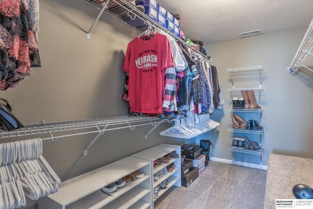 6232 S 193rd Avenue, Omaha, NE 68135