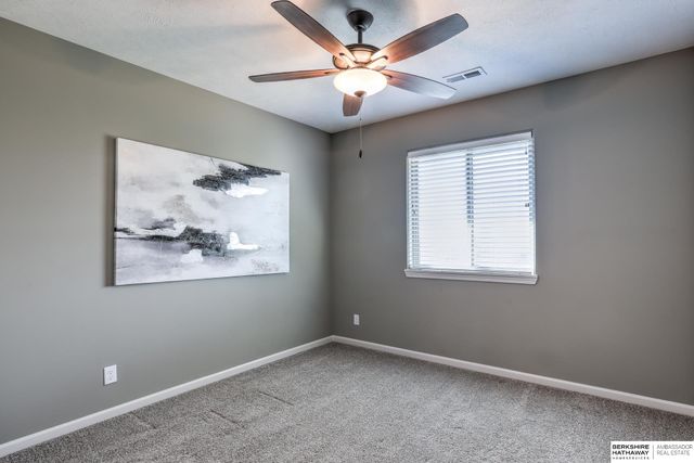 6232 S 193rd Avenue, Omaha, NE 68135