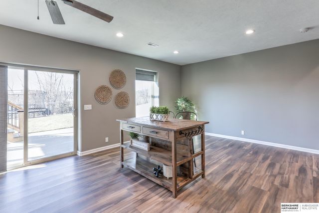 6232 S 193rd Avenue, Omaha, NE 68135