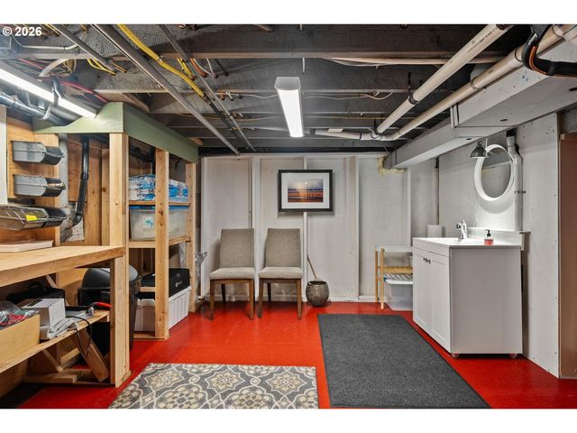 2414 Se 30TH Ave, Portland, OR 97214