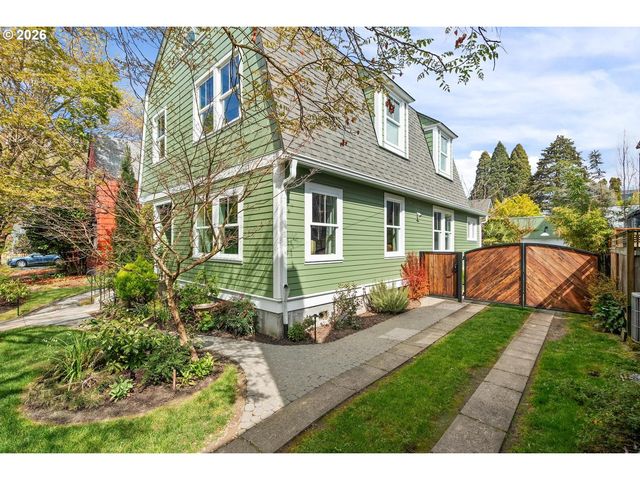 2414 Se 30TH Ave, Portland, OR 97214