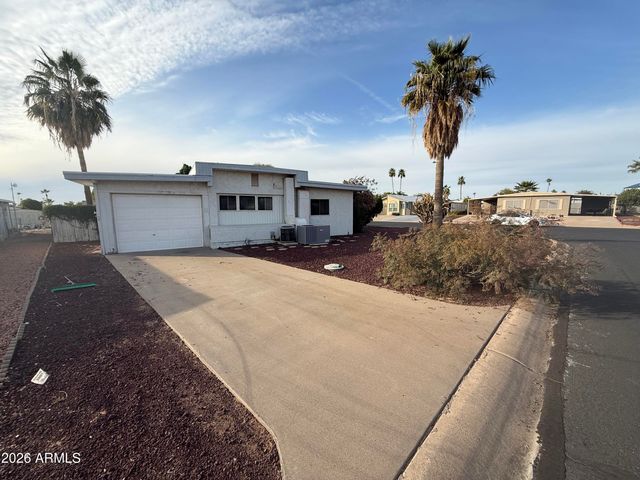 234 S 75th Way, Mesa, AZ 85208