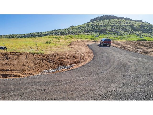 4318 Green Mile Dr, Laporte, CO 80535