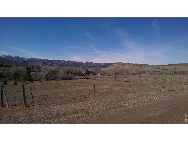 4318 Green Mile Dr, Laporte, CO 80535