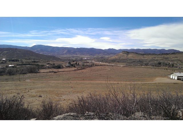 4318 Green Mile Dr, Laporte, CO 80535