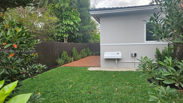 2365 SW 21st Avenue, Miami, FL 33145