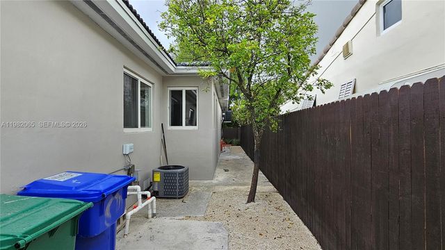 2365 SW 21st Avenue, Miami, FL 33145
