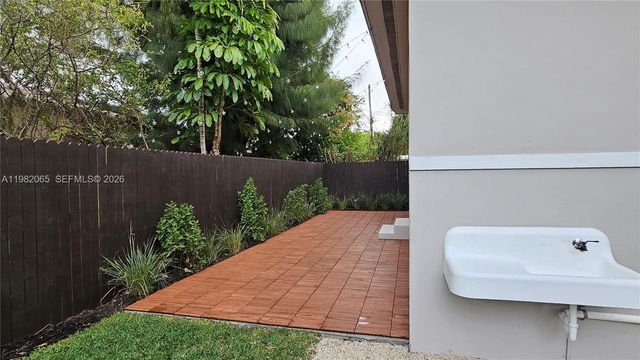 2365 SW 21st Avenue, Miami, FL 33145