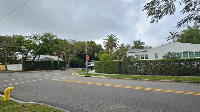 2365 SW 21st Avenue, Miami, FL 33145