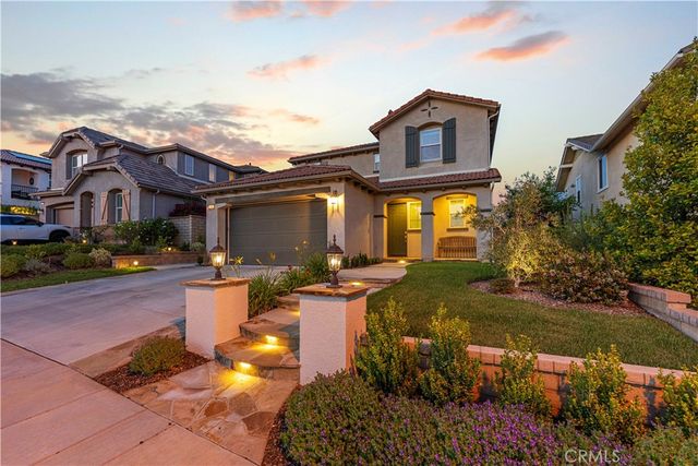 28886 West Hills Drive, Valencia, CA 91354