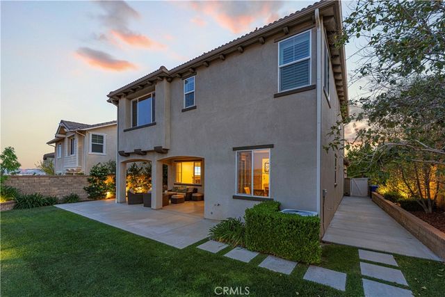 28886 West Hills Drive, Valencia, CA 91354