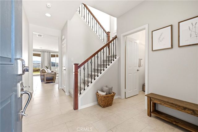 28886 West Hills Drive, Valencia, CA 91354