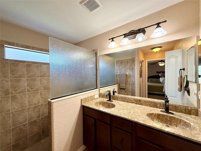 16135 SW 14TH AVENUE ROAD, Ocala, FL 34473