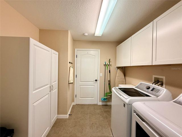 16135 SW 14TH AVENUE ROAD, Ocala, FL 34473