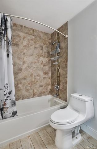 3822 Sirah Court, St Charles, MO 63304