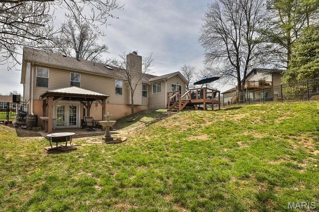 3822 Sirah Court, St Charles, MO 63304