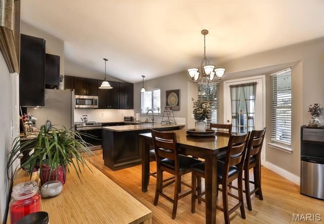 3822 Sirah Court, St Charles, MO 63304