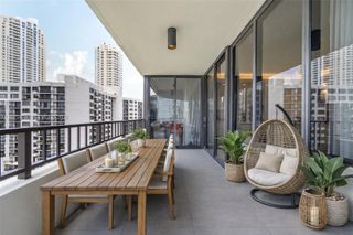 520 Brickell Key Drive A1421, Miami, FL 33131