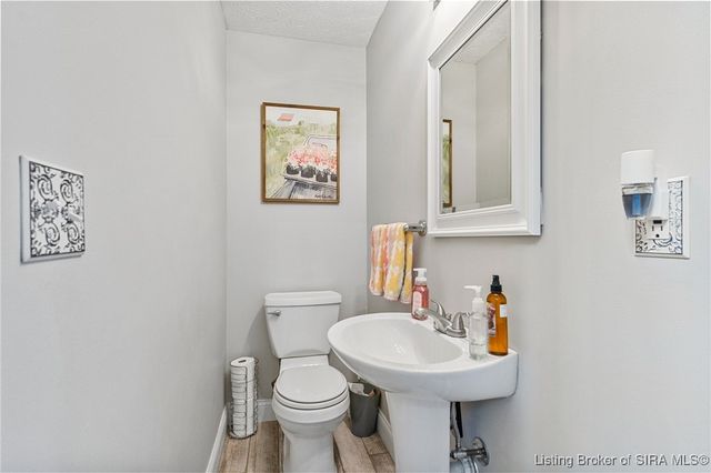 2503 Poplar Ridge Lane, Madison, IN 47250