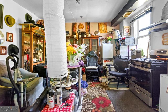 301 S ANN ST, Baltimore, MD 21231