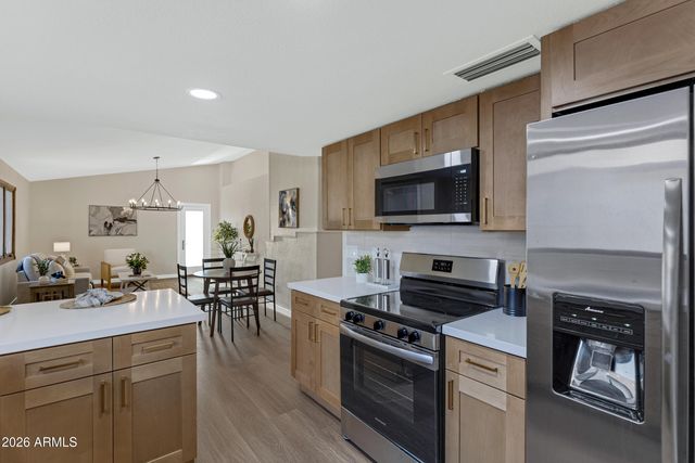 1954 N IOWA Street, Chandler, AZ 85225