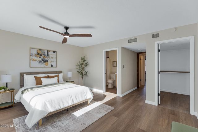 1954 N IOWA Street, Chandler, AZ 85225
