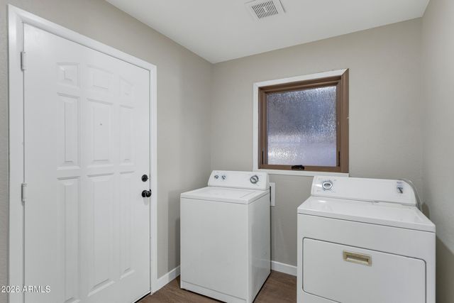 1954 N IOWA Street, Chandler, AZ 85225