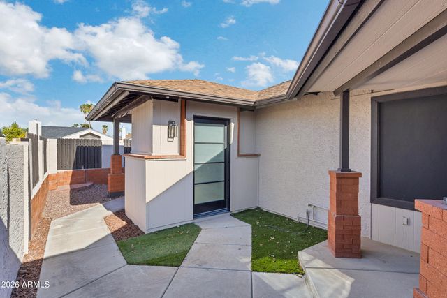 1954 N IOWA Street, Chandler, AZ 85225