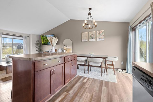 31037 Algonquin Trail, Chisago City, MN 55013
