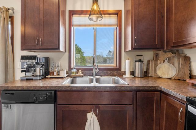 31037 Algonquin Trail, Chisago City, MN 55013