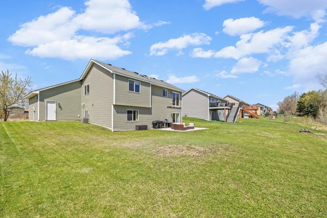 31037 Algonquin Trail, Chisago City, MN 55013