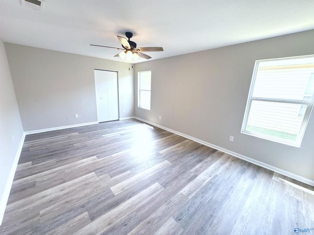 137 Jesse Layne Drive, Harvest, AL 35749