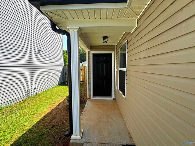 137 Jesse Layne Drive, Harvest, AL 35749