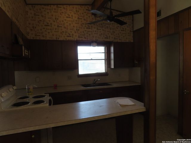 530 Scotty, San Antonio, TX 78227