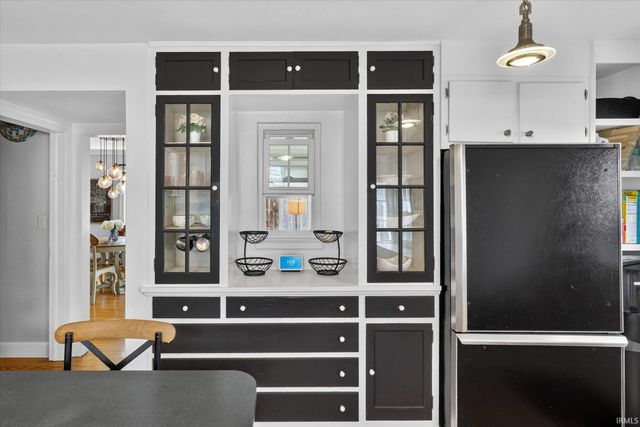 1727 Sunnymede Avenue, South Bend, IN 46615