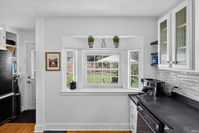 1727 Sunnymede Avenue, South Bend, IN 46615