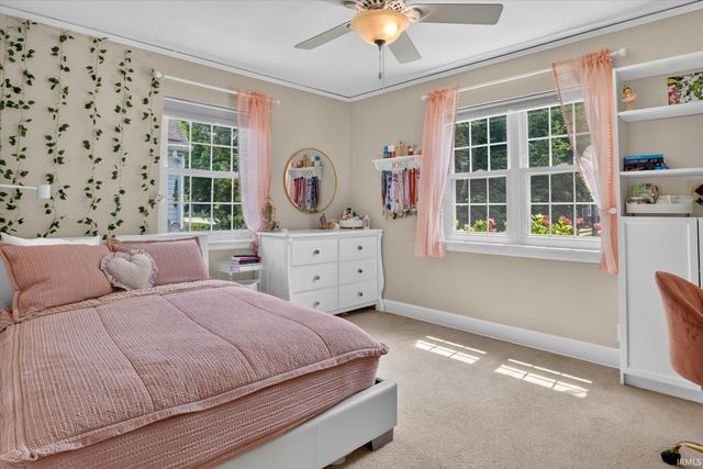 1727 Sunnymede Avenue, South Bend, IN 46615