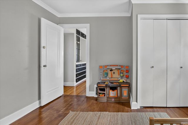 1727 Sunnymede Avenue, South Bend, IN 46615