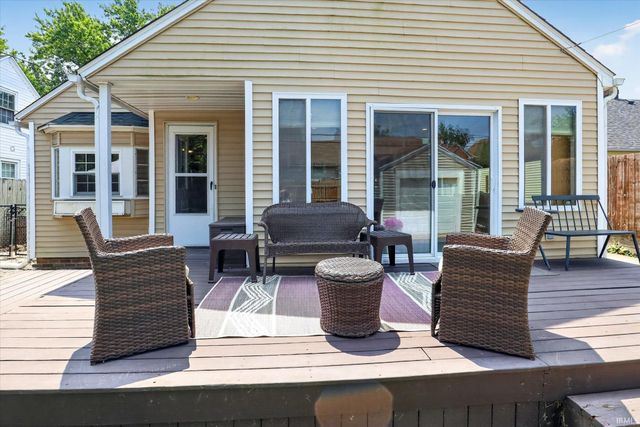 1727 Sunnymede Avenue, South Bend, IN 46615