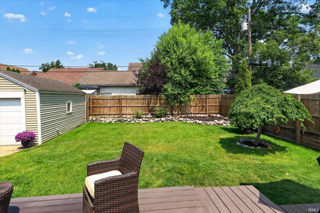 1727 Sunnymede Avenue, South Bend, IN 46615