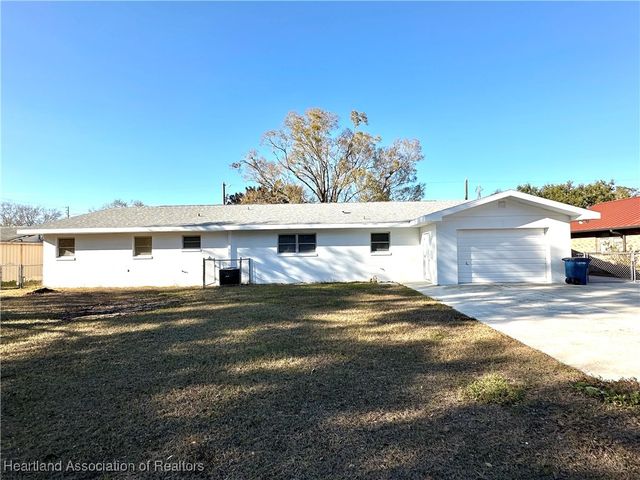 763 Bay Street, Sebring, FL 33870
