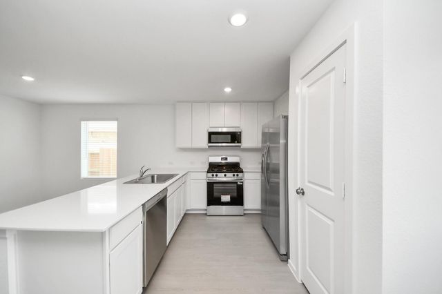 31422 Casacalenda Lane, Huffman, TX 77336