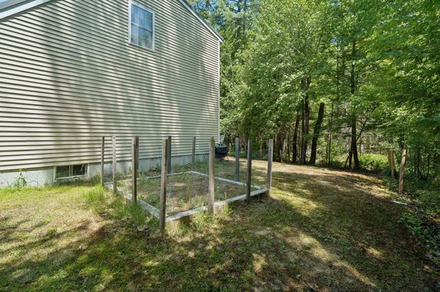 170 Jefferson Drive, Hillsborough, NH 03244