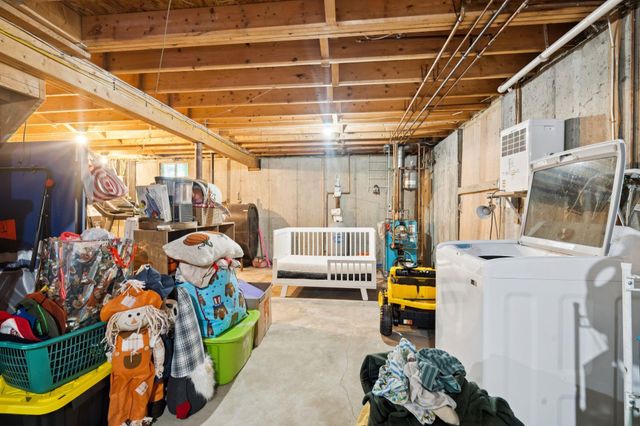 170 Jefferson Drive, Hillsborough, NH 03244
