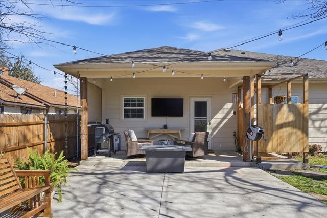 3432 Frazier Avenue, Fort Worth, TX 76110