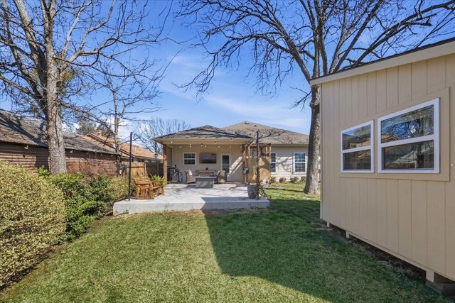 3432 Frazier Avenue, Fort Worth, TX 76110